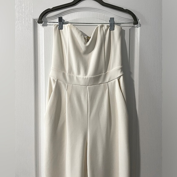 Express, Size 2, Off-White, Strapless Jumpsuit - Picture 4 of 7